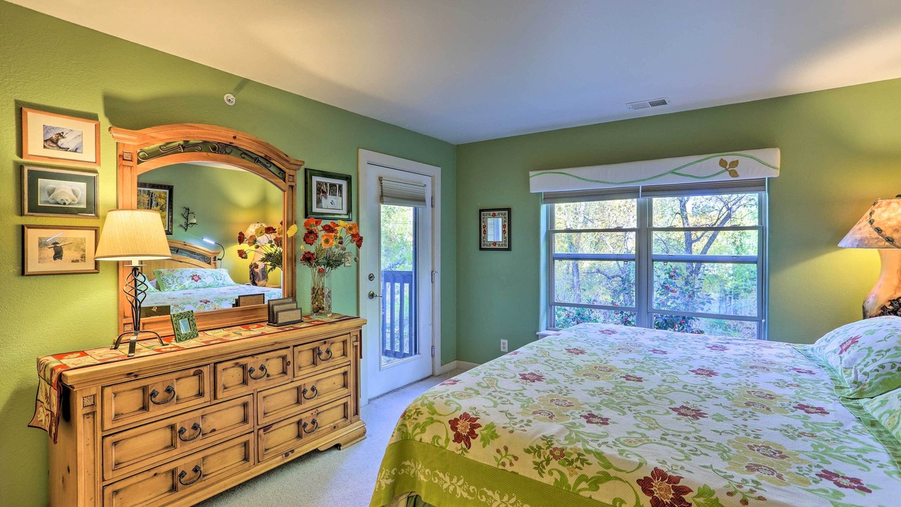 Photo of Bedroom in Edwards