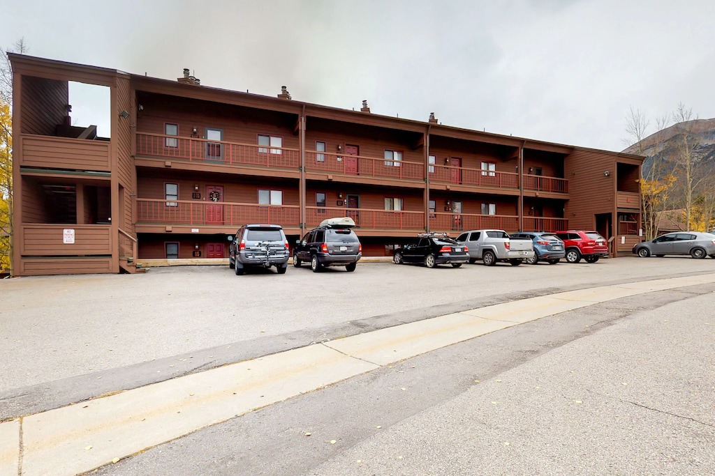 Photo of Buildings in Wildernest