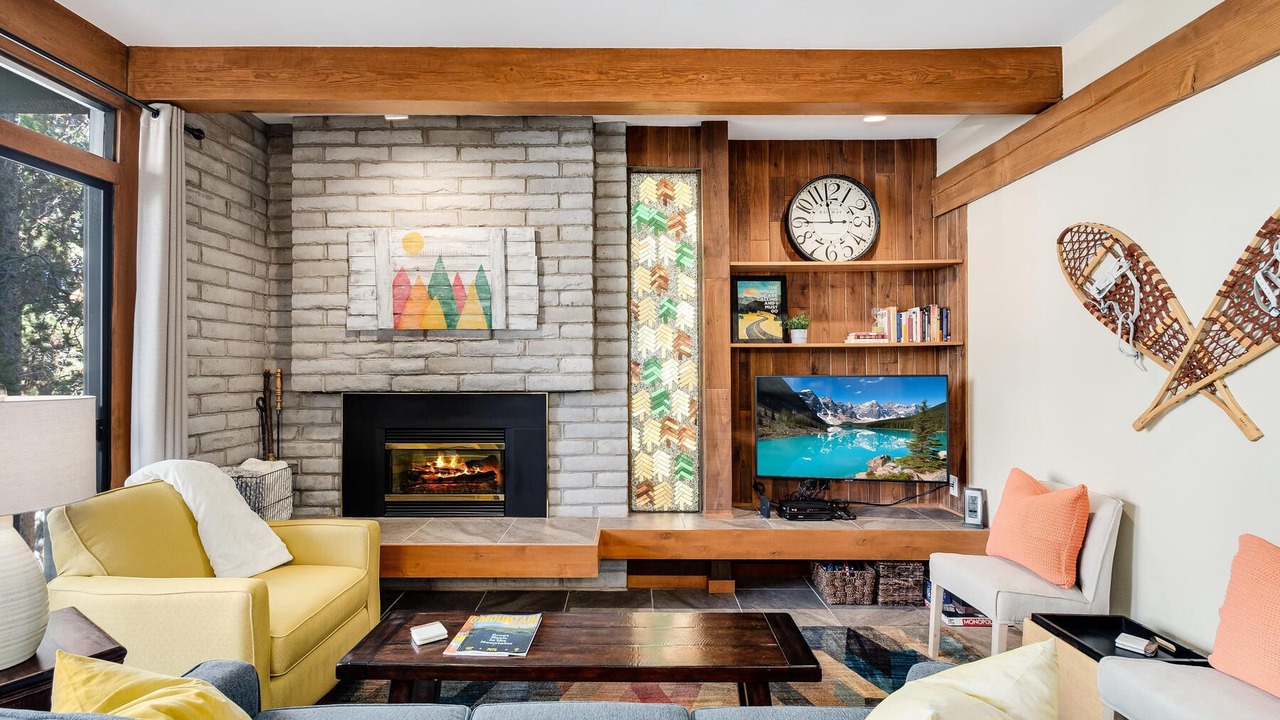 Photo of Livingroom in Warrior's Mark