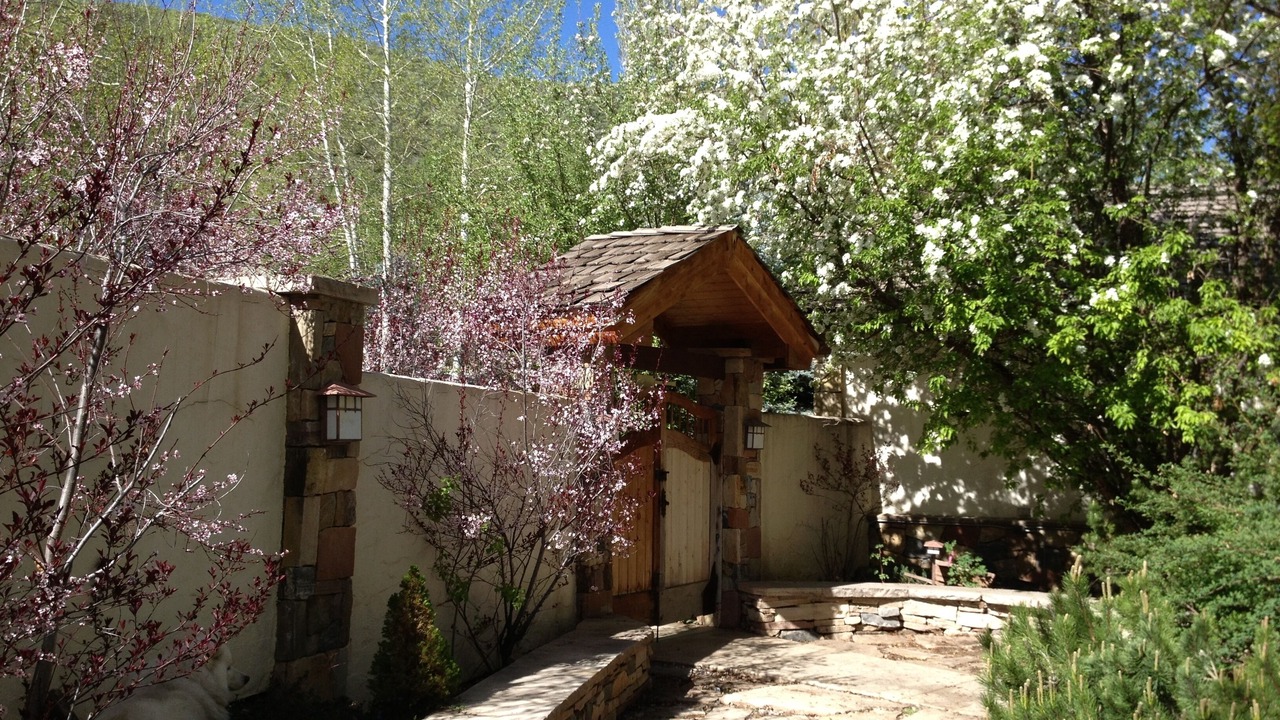 Photo of Outdoor in Edwards