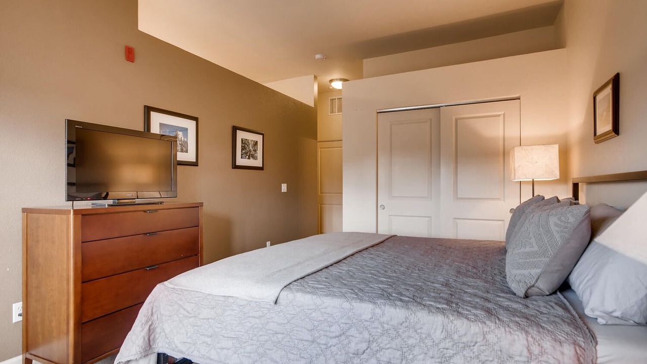 Photo of Bedroom in Greenwood Village