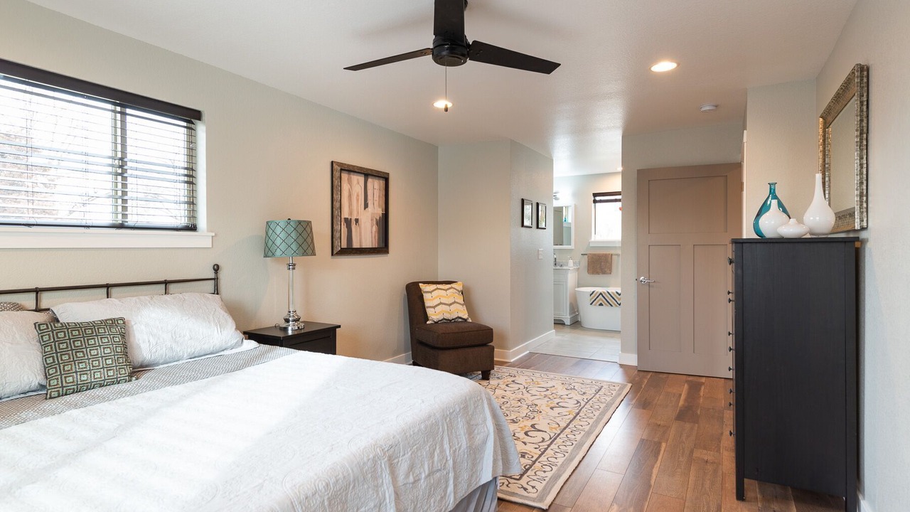 Photo of Bedroom in Skyland