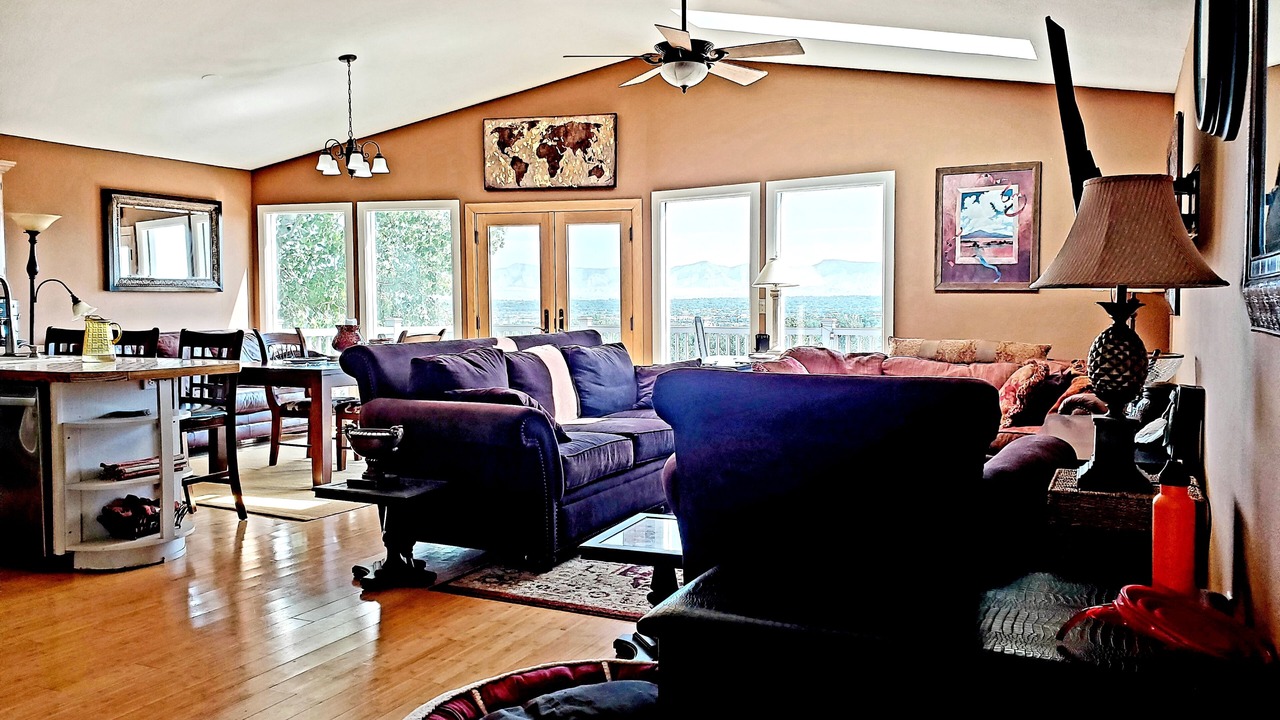 Photo of Livingroom in The Ridges