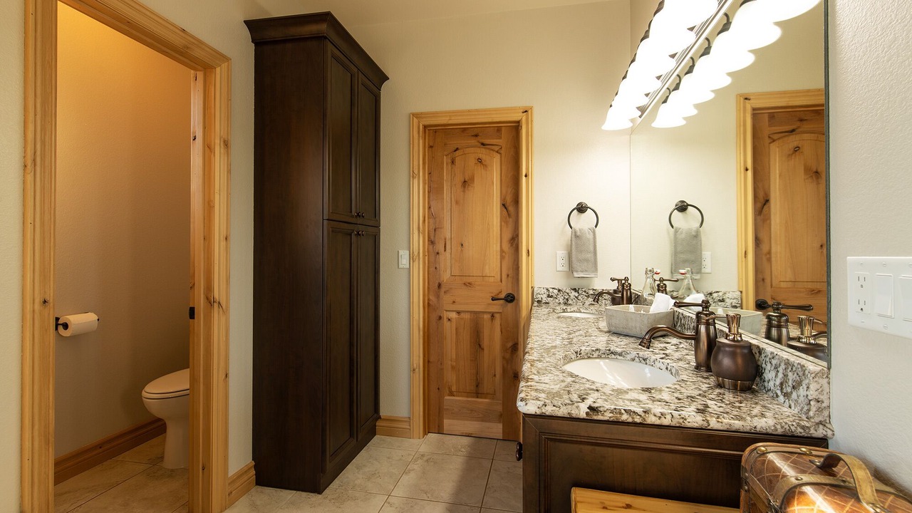 Photo of Bedroom in Woodland Park