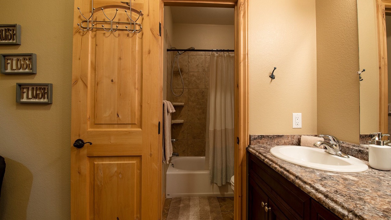Photo of Bathroom in Woodland Park