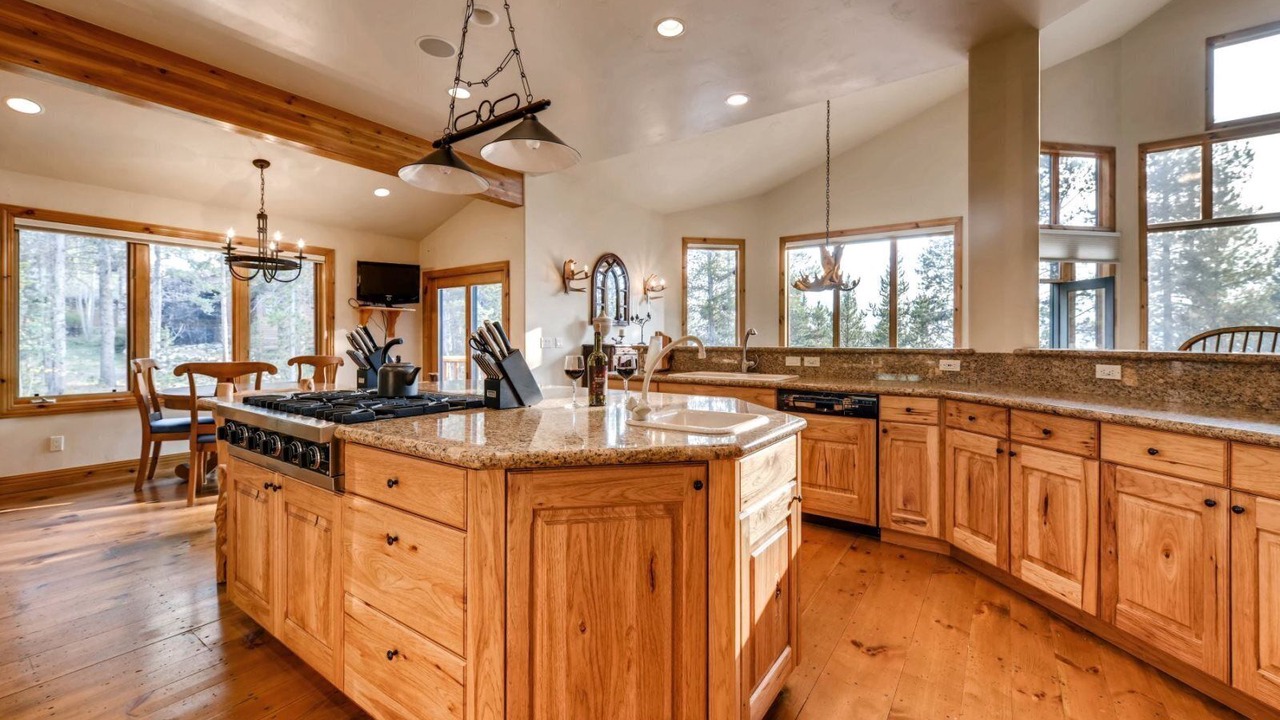 Photo of Kitchen in The Highlands