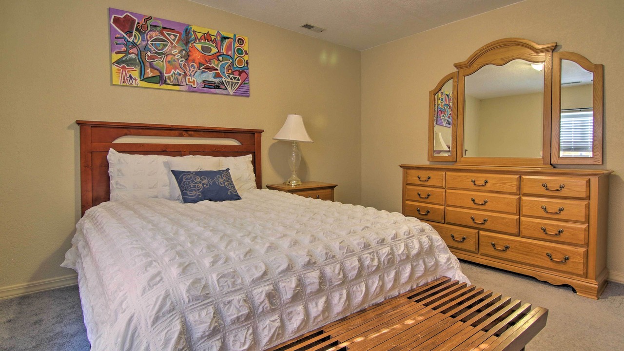 Photo of Bedroom in Northwest Colorado Springs