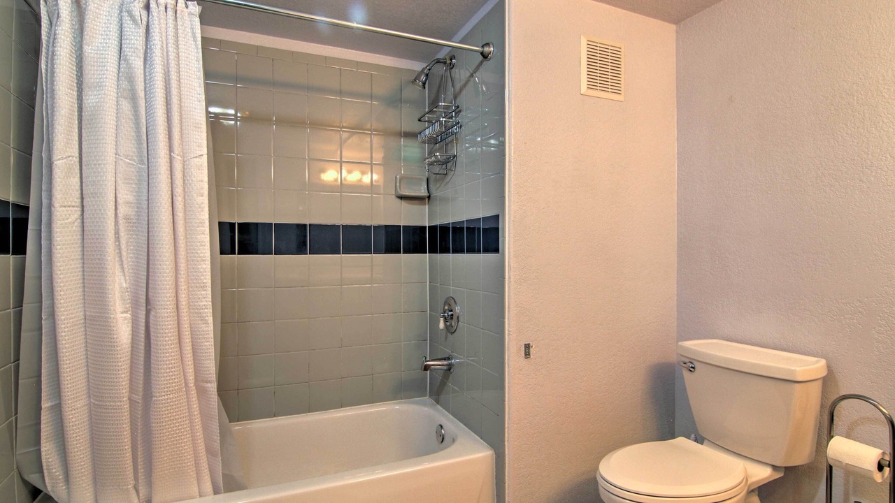 Photo of Bathroom in Northwest Colorado Springs