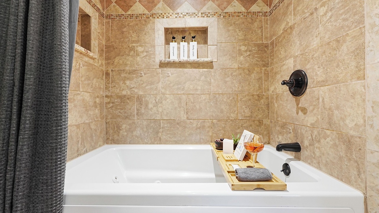 Photo of Bathroom in Cheesman Park