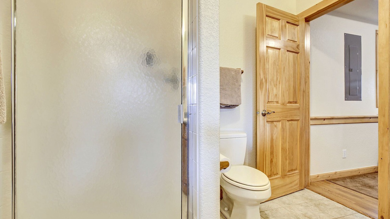 Photo of Bathroom in Fraser