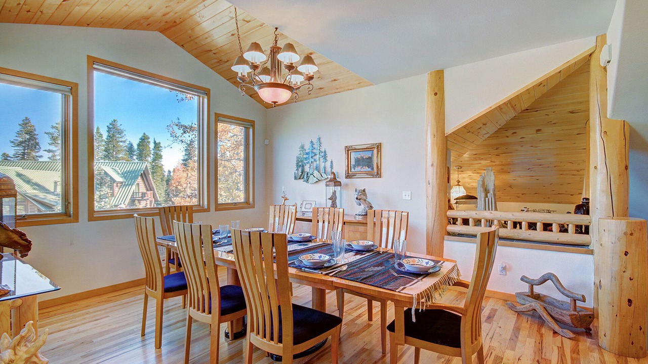 Photo of Bedroom in Boulder Ridge