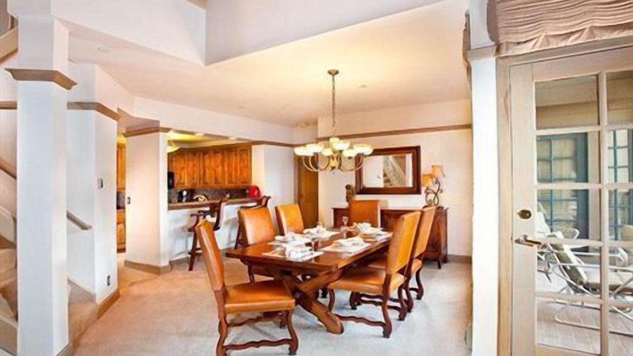 Photo of Livingroom in Beaver Creek