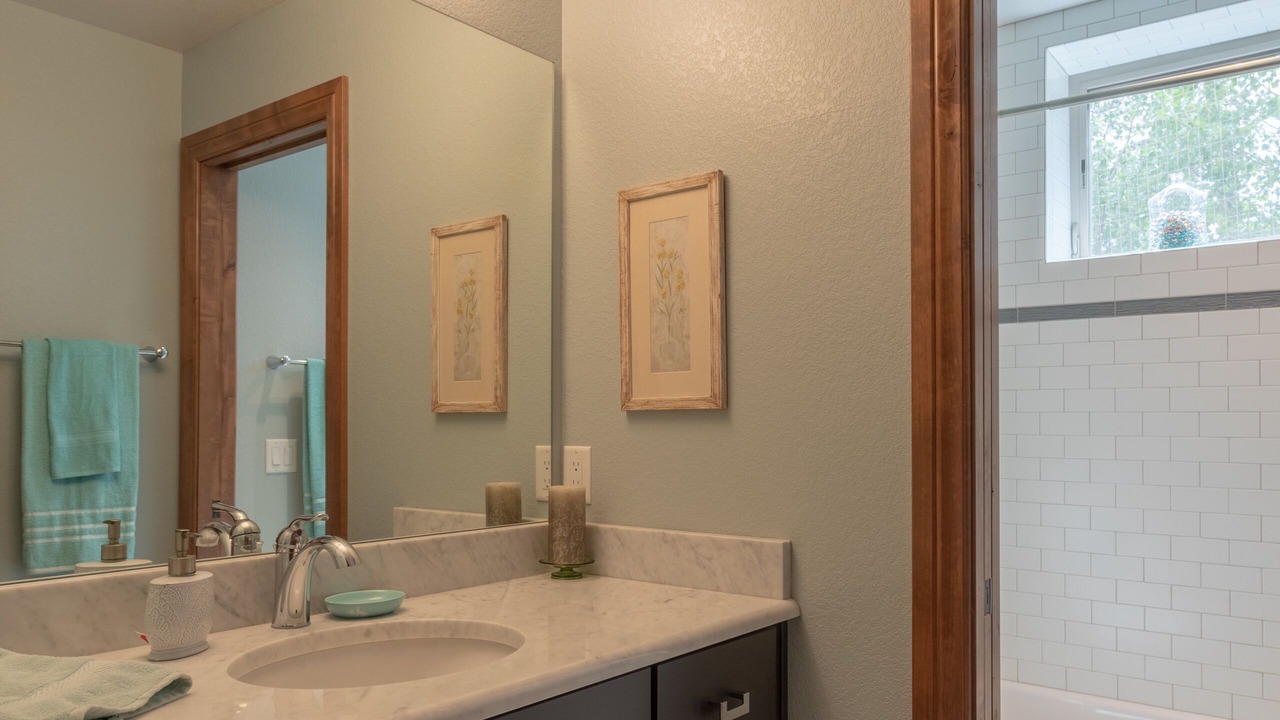 Photo of Bathroom in Divide