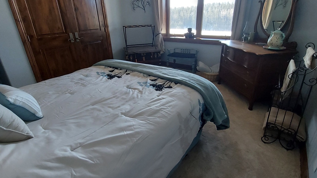 Photo of Bedroom in Divide