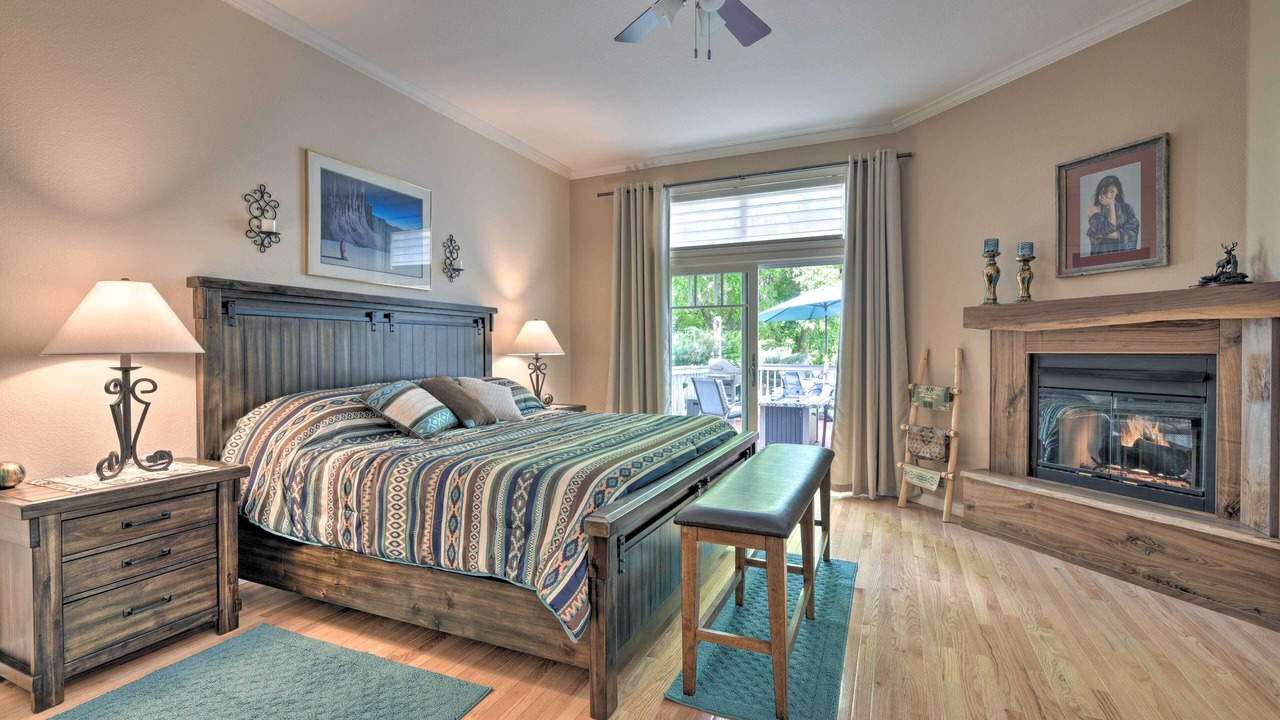 Photo of Livingroom in Dalton Ranch
