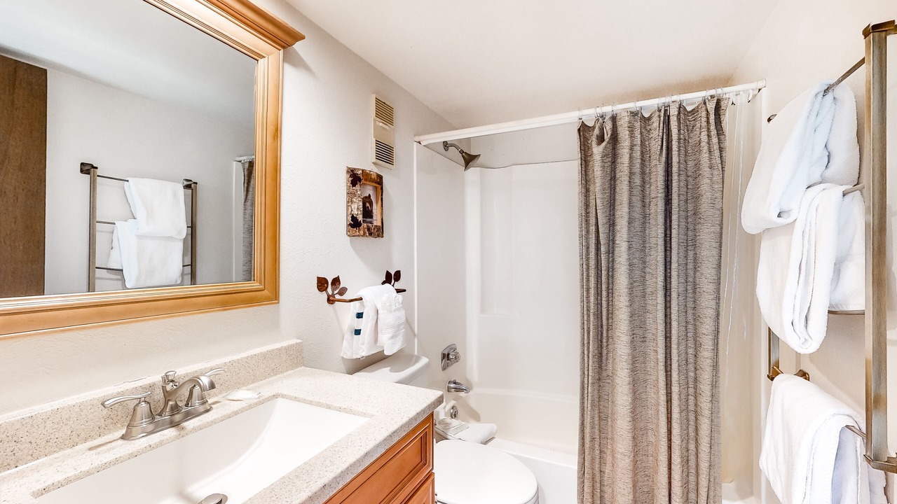Photo of Bathroom in Wildernest