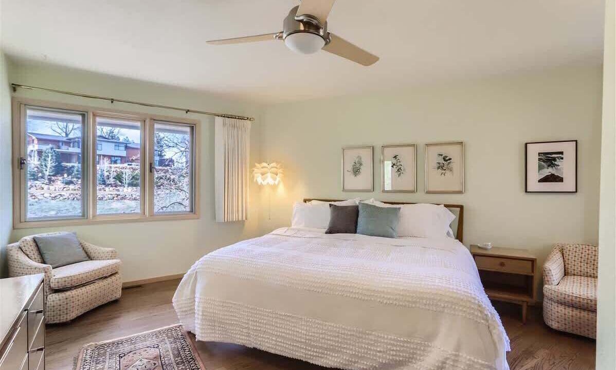 Photo of Bedroom in Devil's Thumb - Rolling Hill