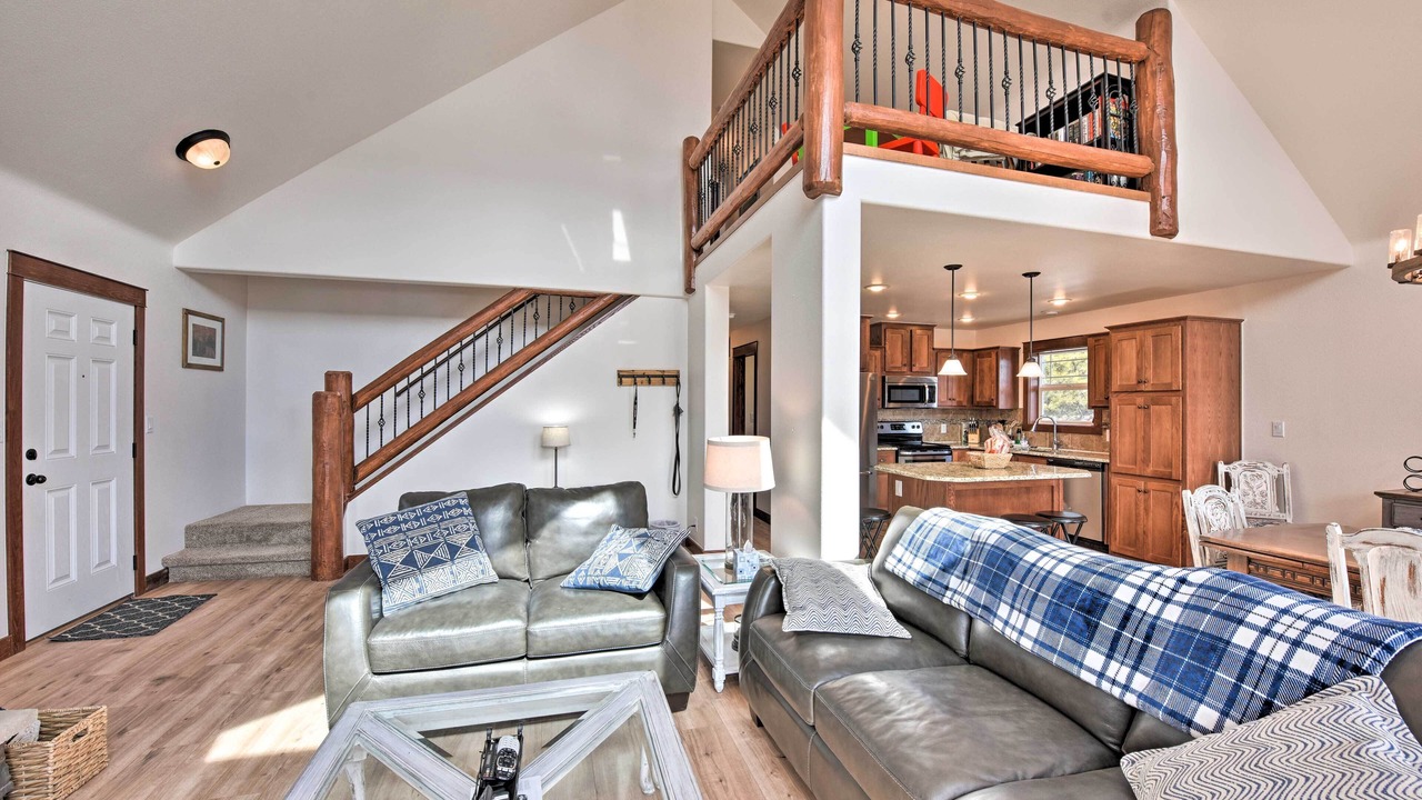 Photo of Livingroom in Twin Lakes