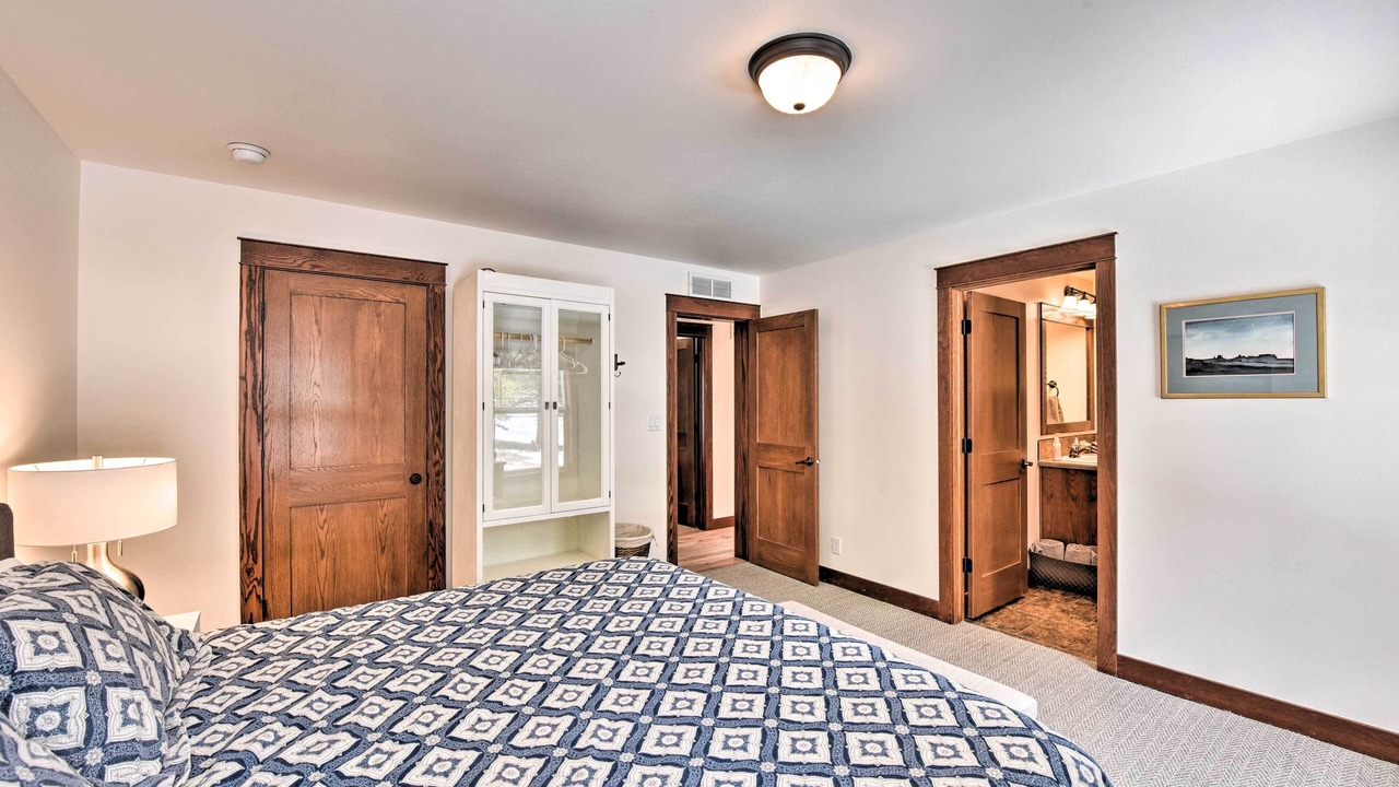 Photo of Bathroom in Twin Lakes