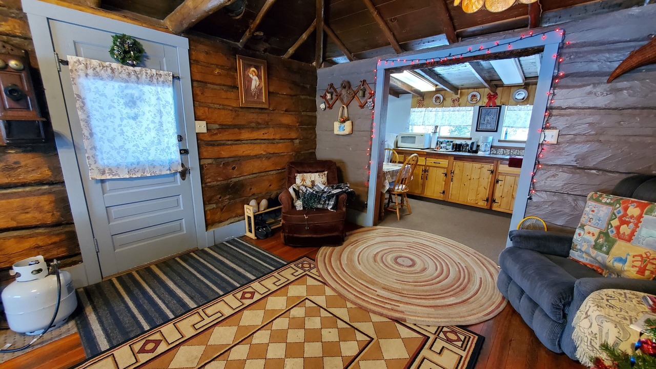 Photo of Bedroom in Pine