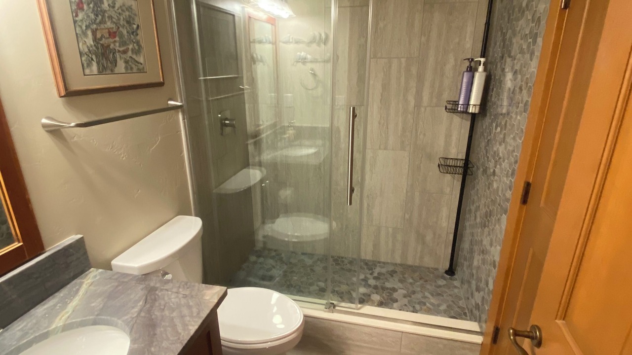 Photo of Bathroom in Copper Mountain Village