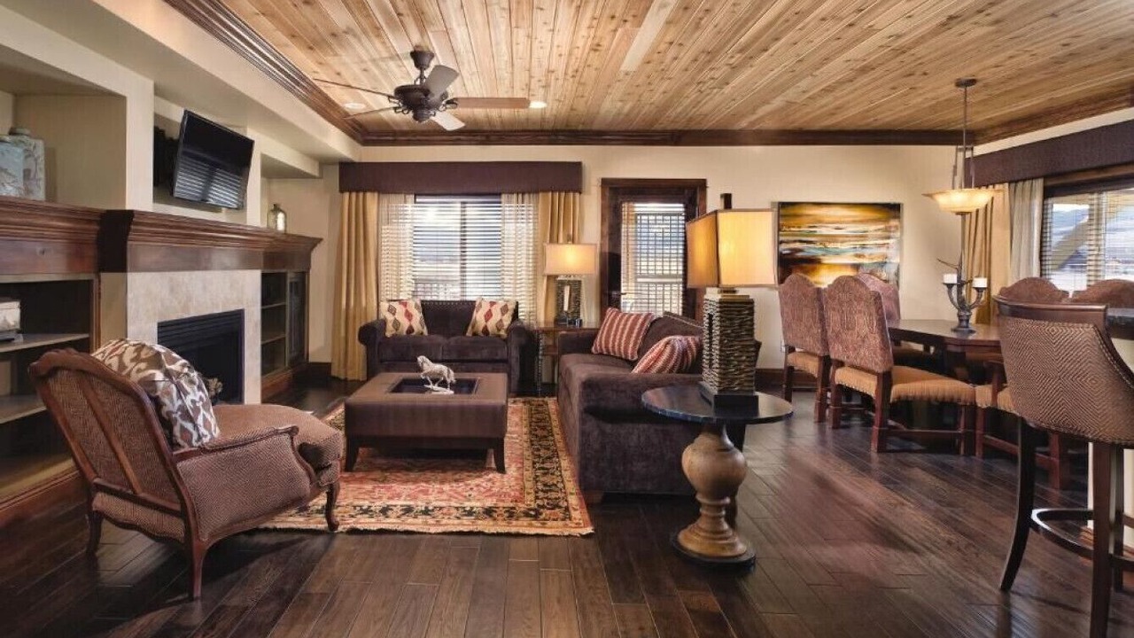 Photo of Livingroom in Grand Elk Ranch