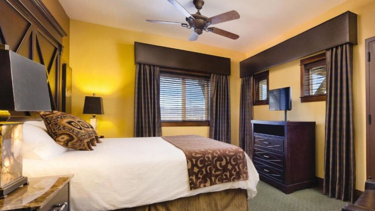 Photo of Bedroom in Grand Elk Ranch