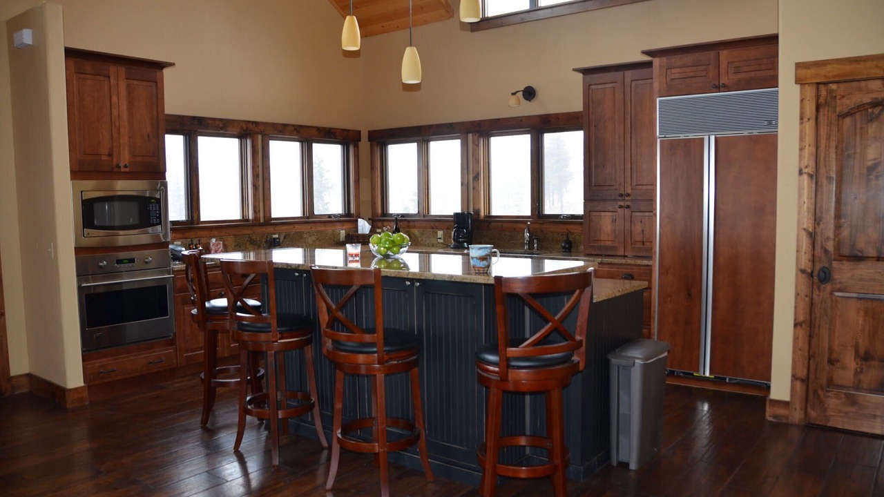 Photo of Kitchen in Pine