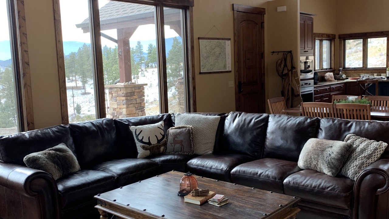 Photo of Livingroom in Pine