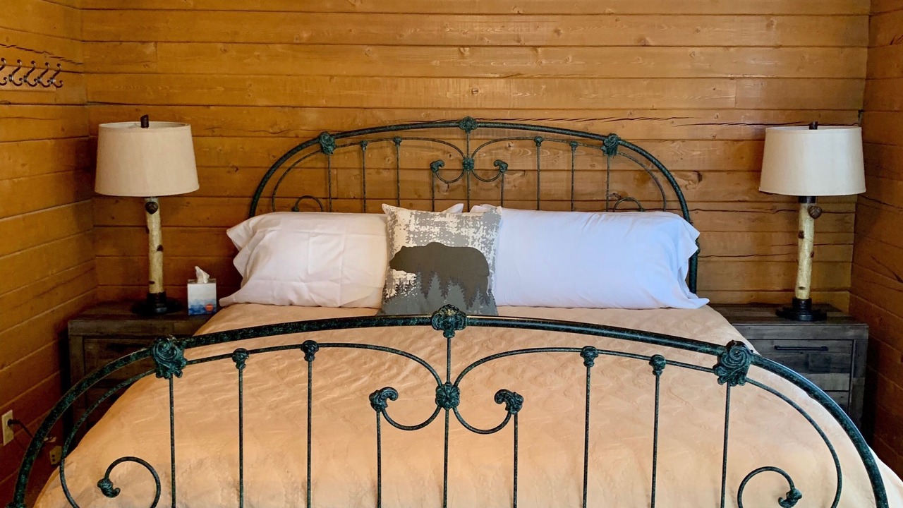 Photo of Bedroom in Glenwood Springs