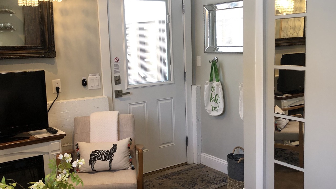 Photo of Livingroom in Carbondale