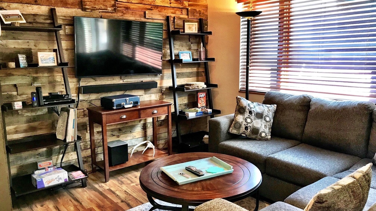Photo of Livingroom in Carbondale