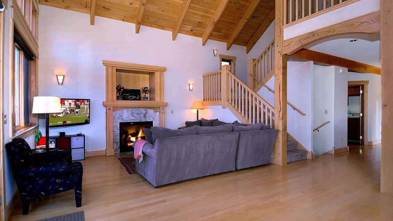 Photo of Bedroom in Crested Butte South