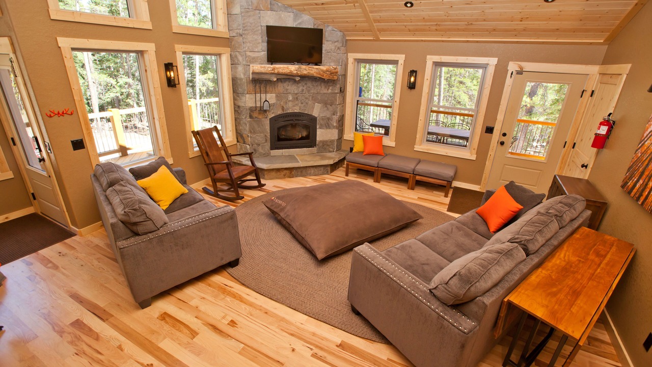 Photo of Livingroom in Fairplay