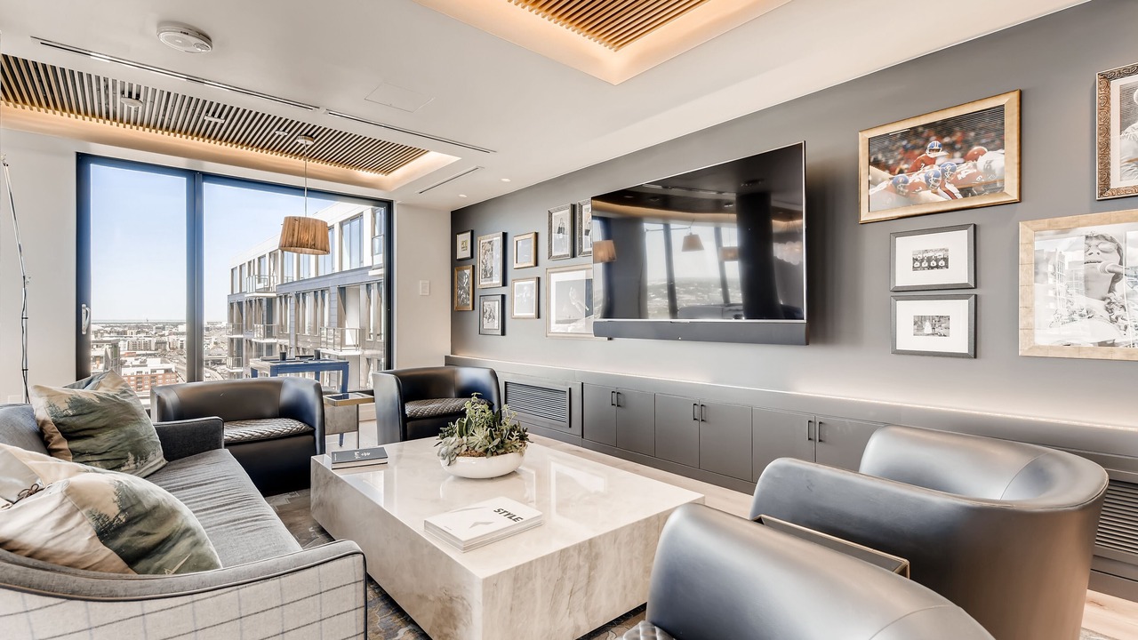 Photo of Livingroom in LoDo