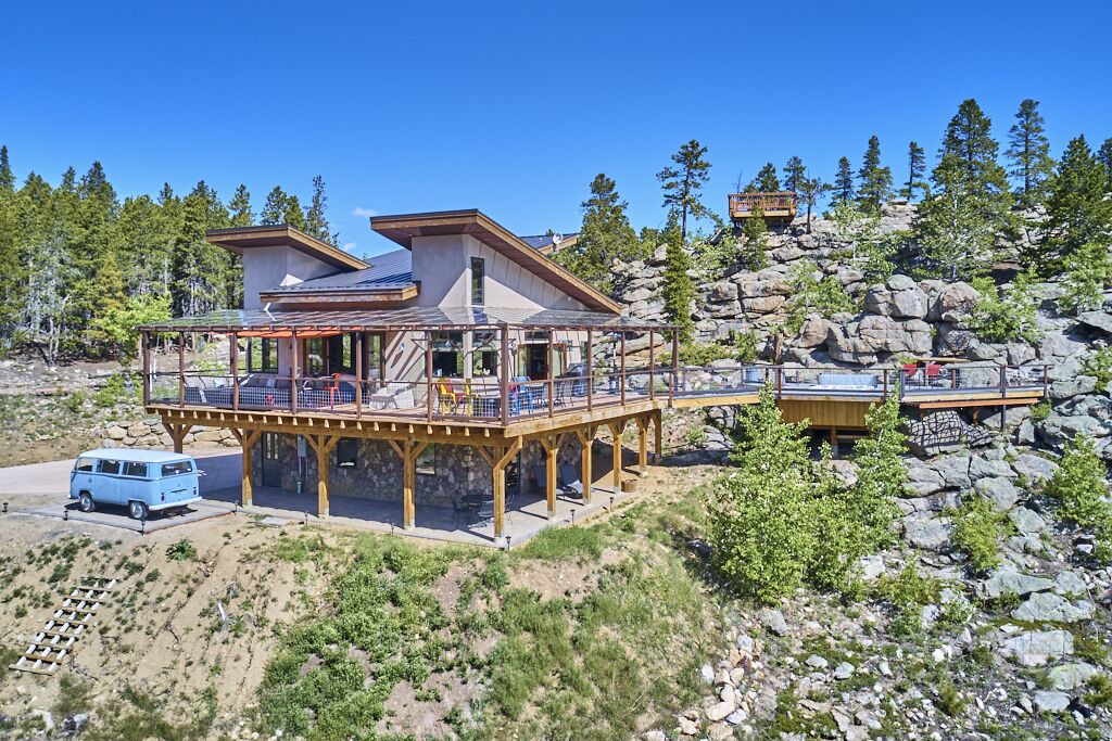 Photo of Outdoor in Black Hawk