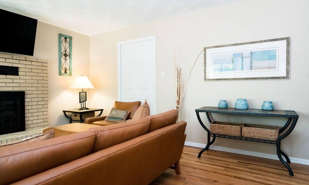 Photo of Bedroom in Castlewood