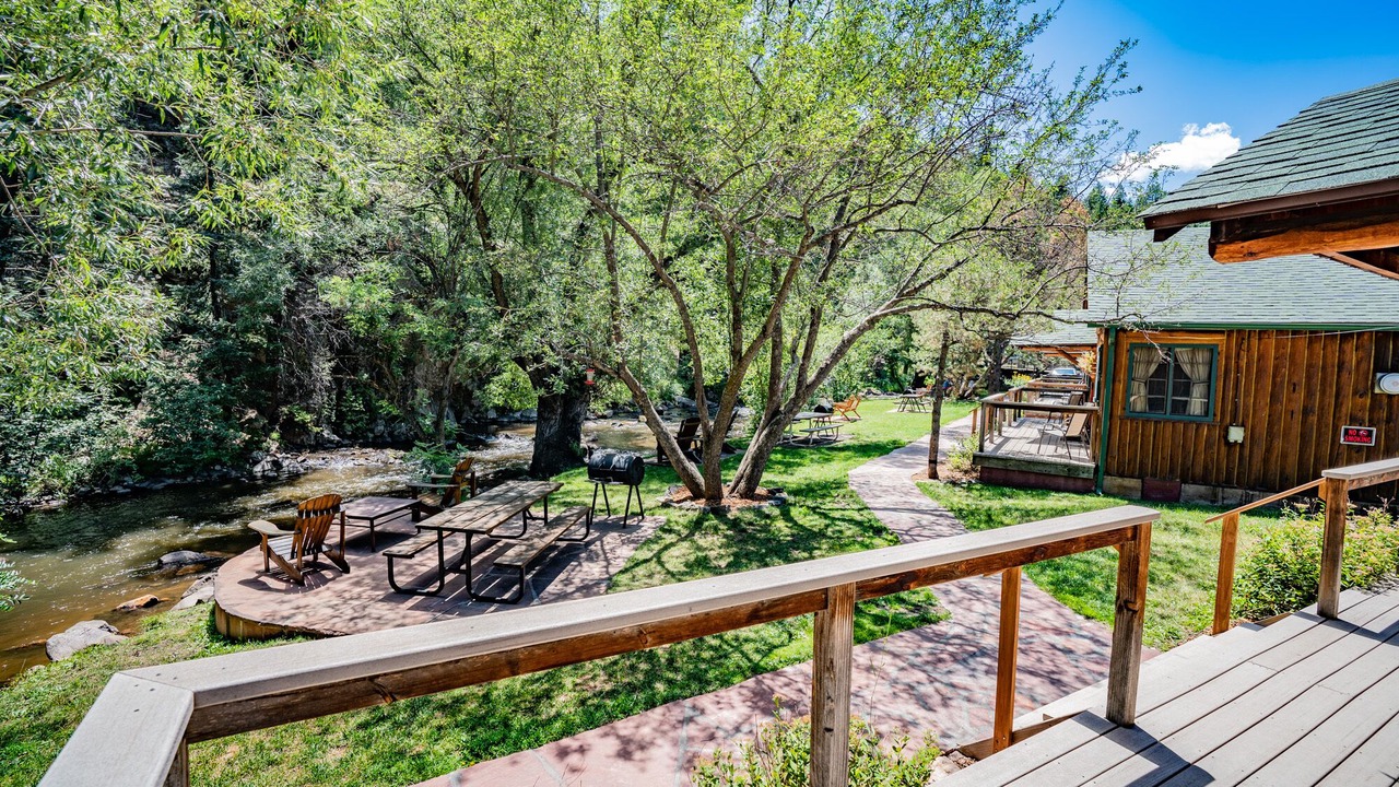 Photo of Outdoor in Evergreen