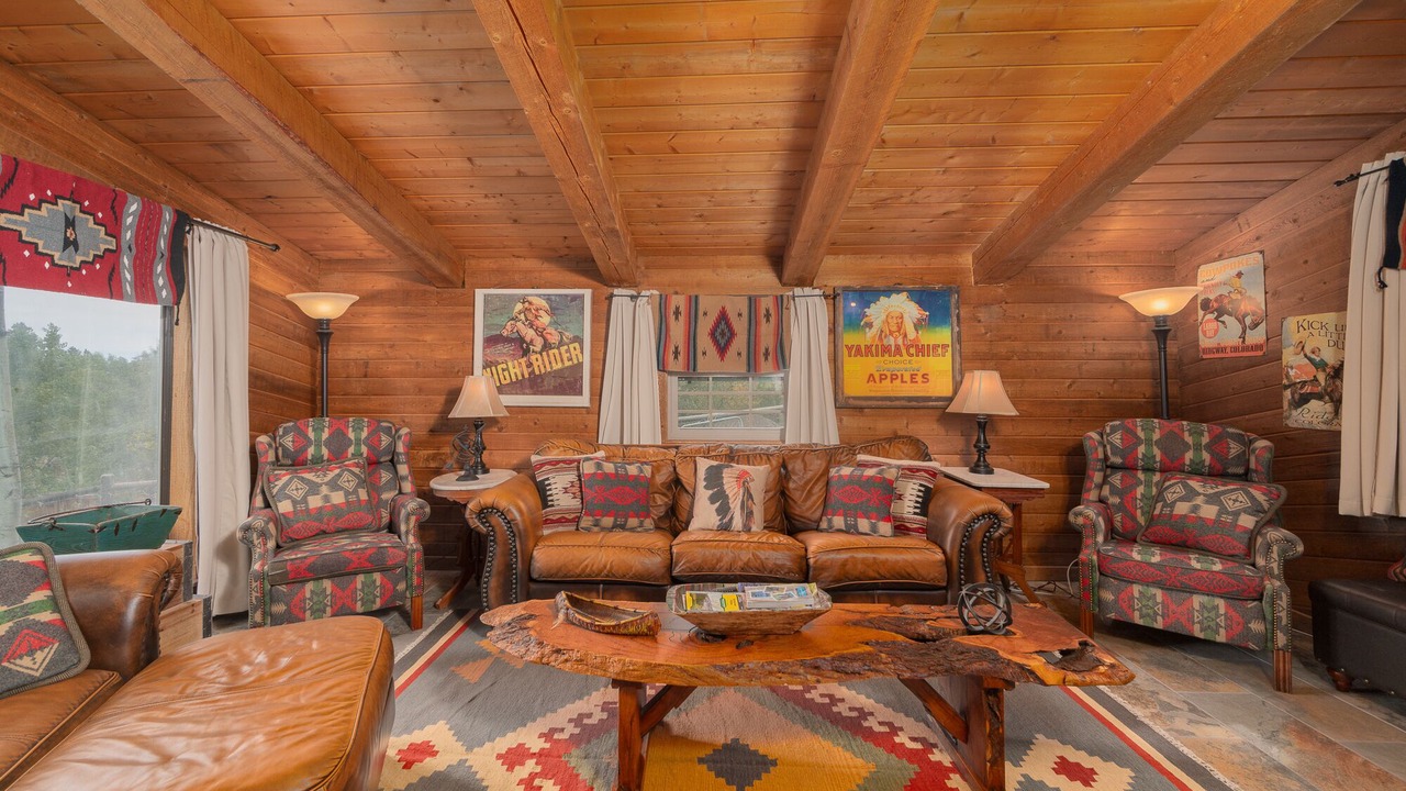 Photo of Livingroom in Elk Meadows