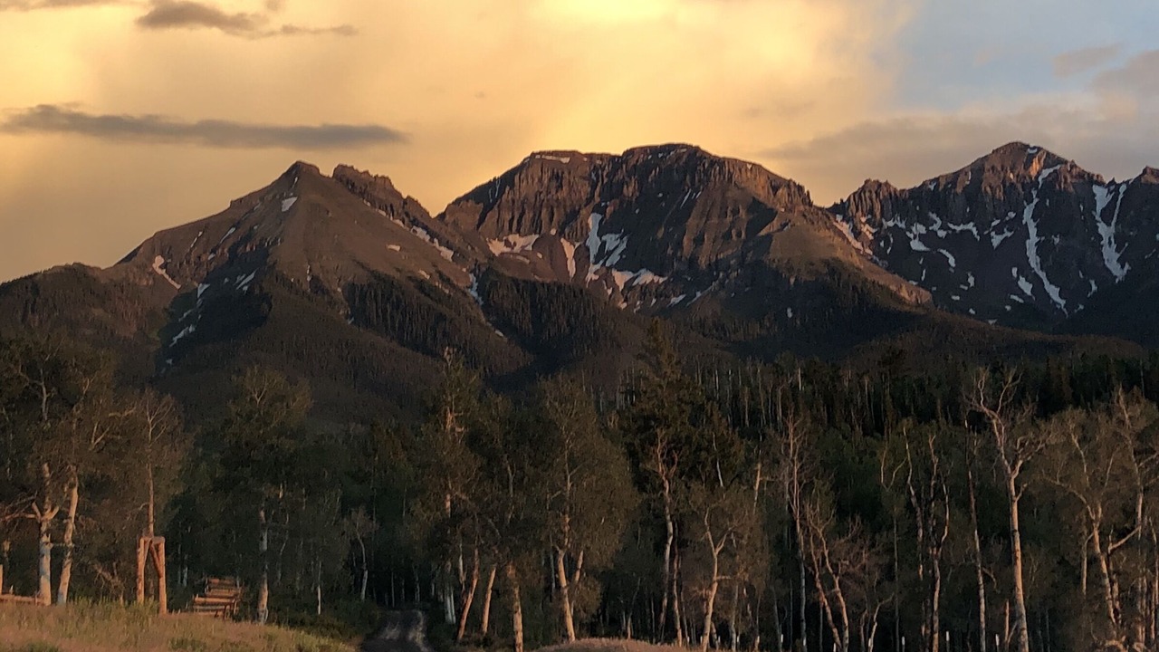 Photo of Outdoor in Elk Meadows