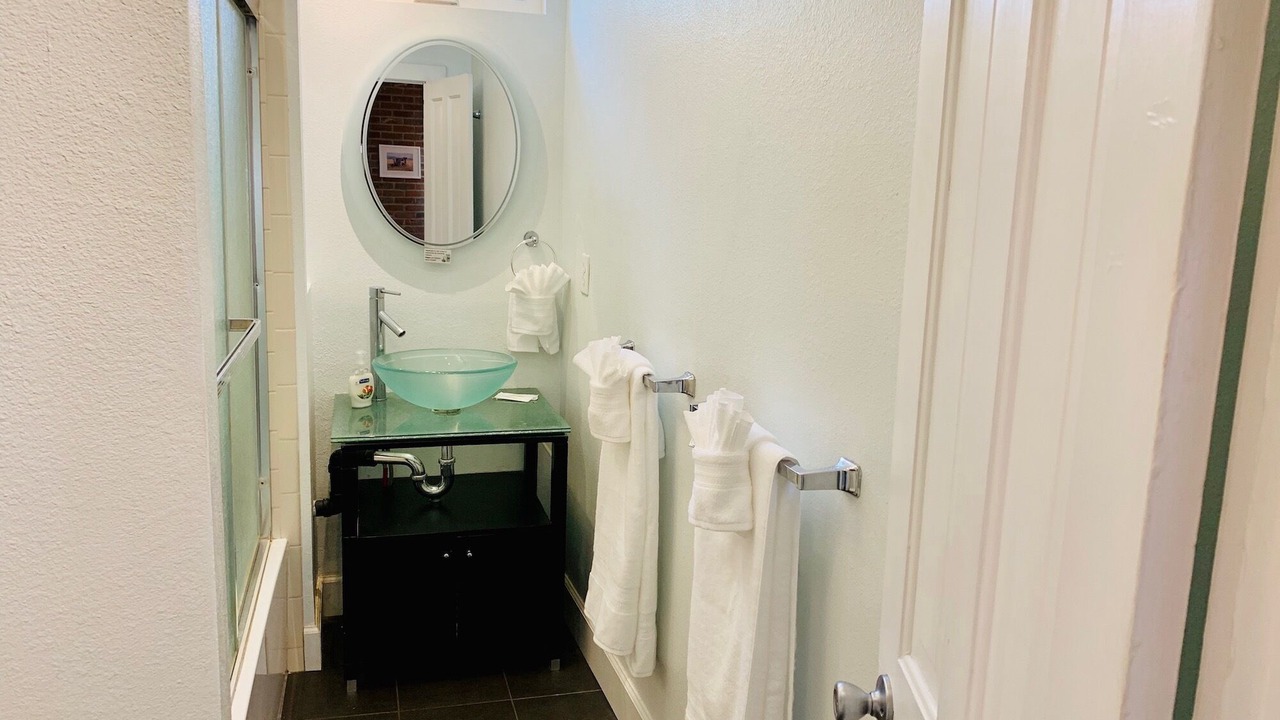 Photo of Bathroom in Martinez Park