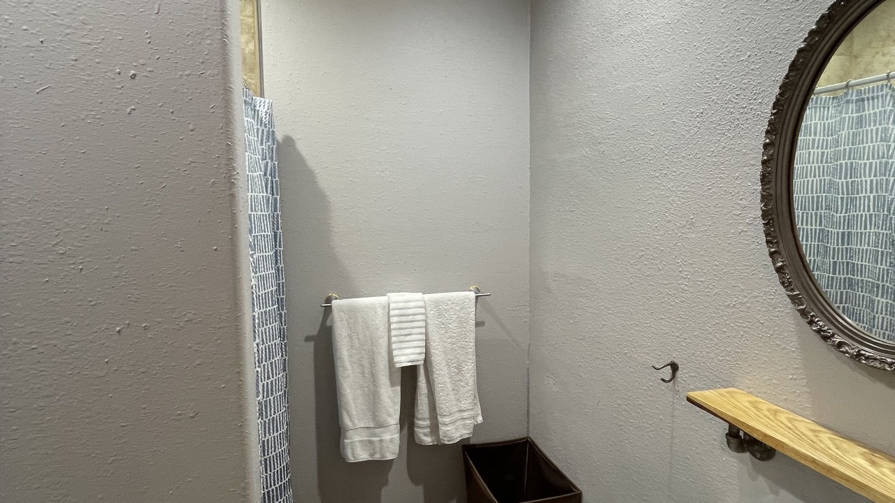 Photo of Bathroom in Del Norte