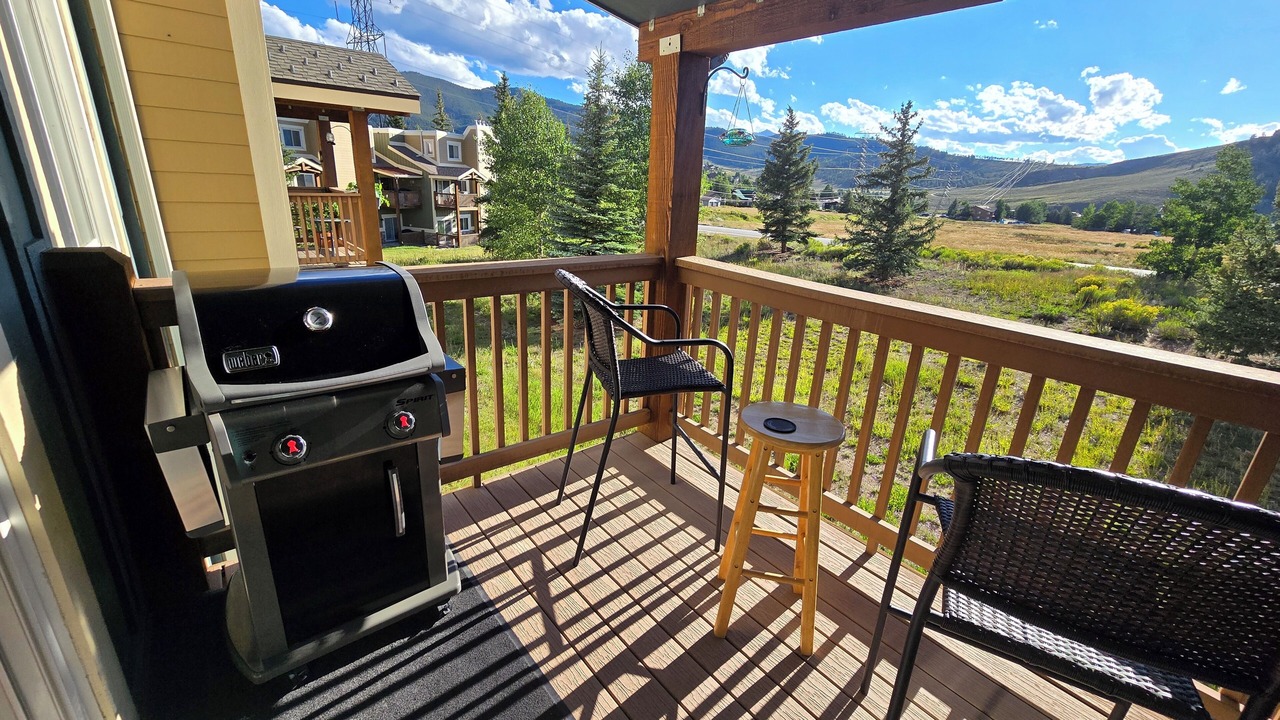Photo of Patio Balcony in Summit Cove