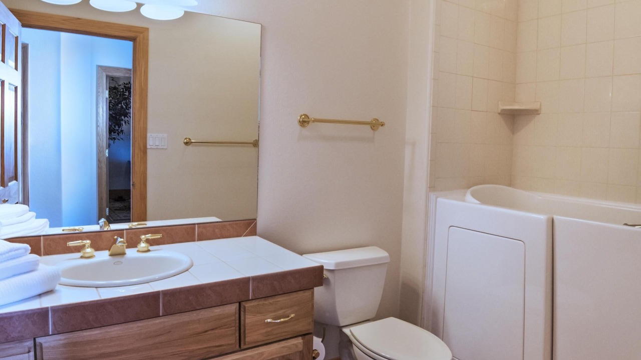 Photo of Bathroom in Hillside