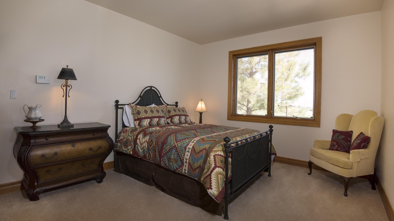 Photo of Bedroom in Hillside
