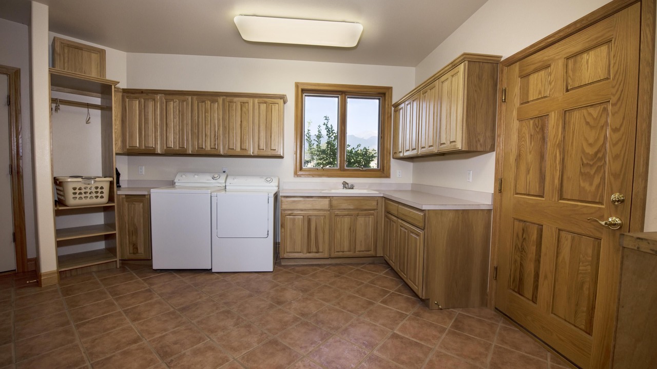 Photo of Kitchen in Hillside