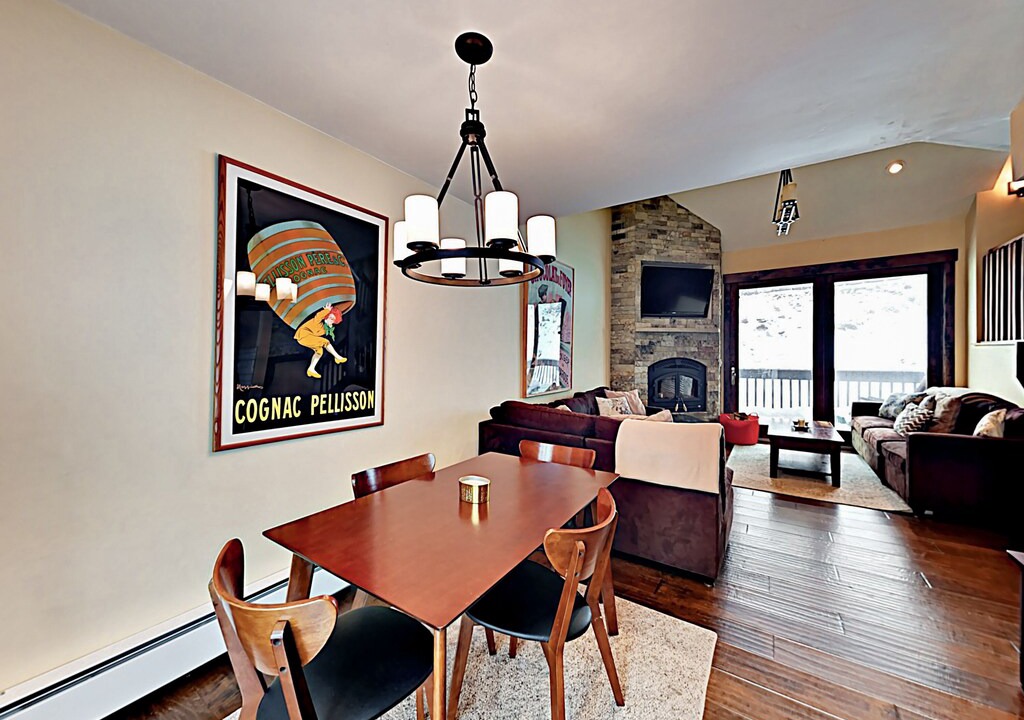 Photo of Livingroom in Intermountain
