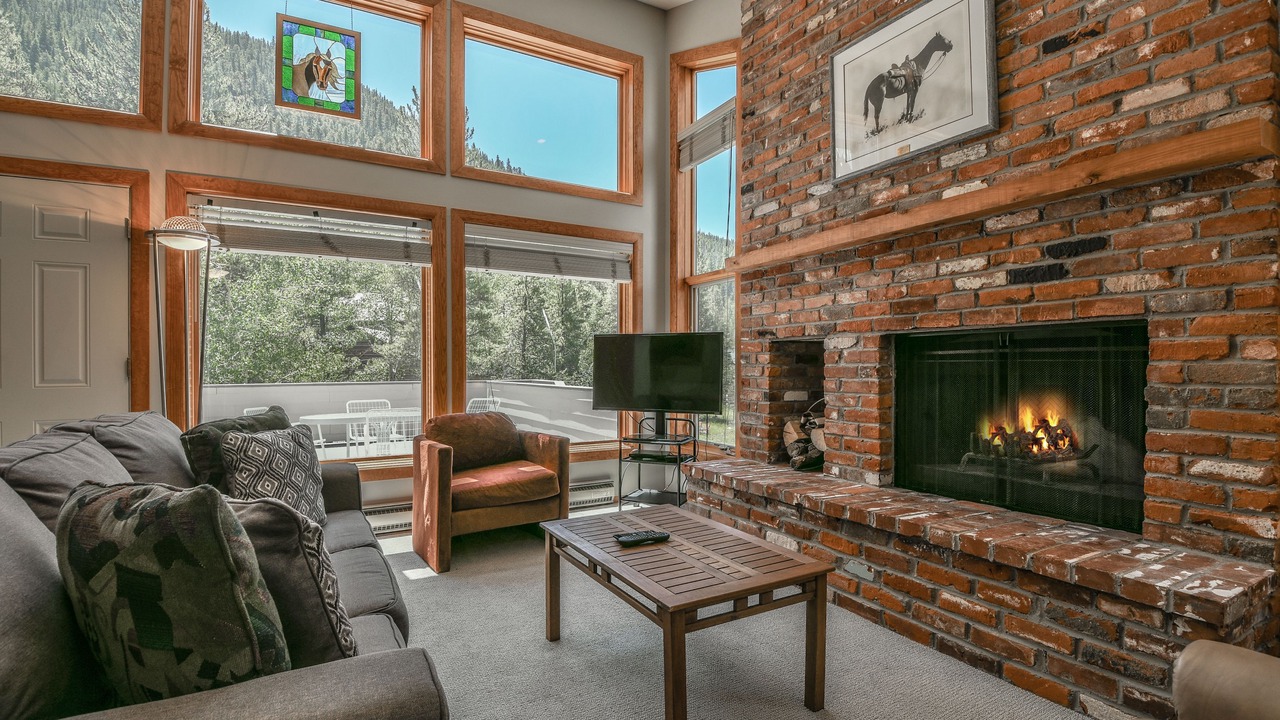 Photo of Bedroom in Keystone