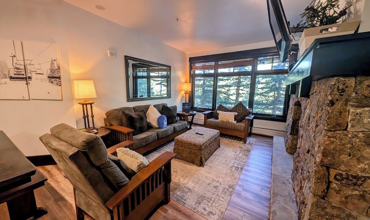 Photo of Bedroom in River Run
