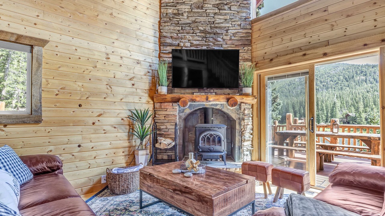 Photo of Livingroom in Saint Mary's